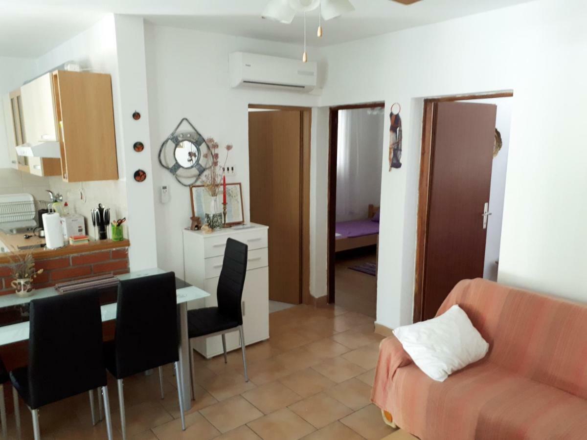 דירות פירובאץ Apartman Fox מראה חיצוני תמונה