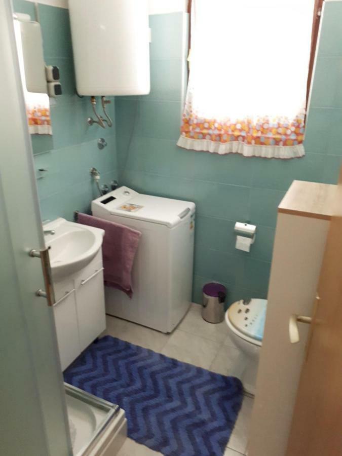 דירות פירובאץ Apartman Fox מראה חיצוני תמונה